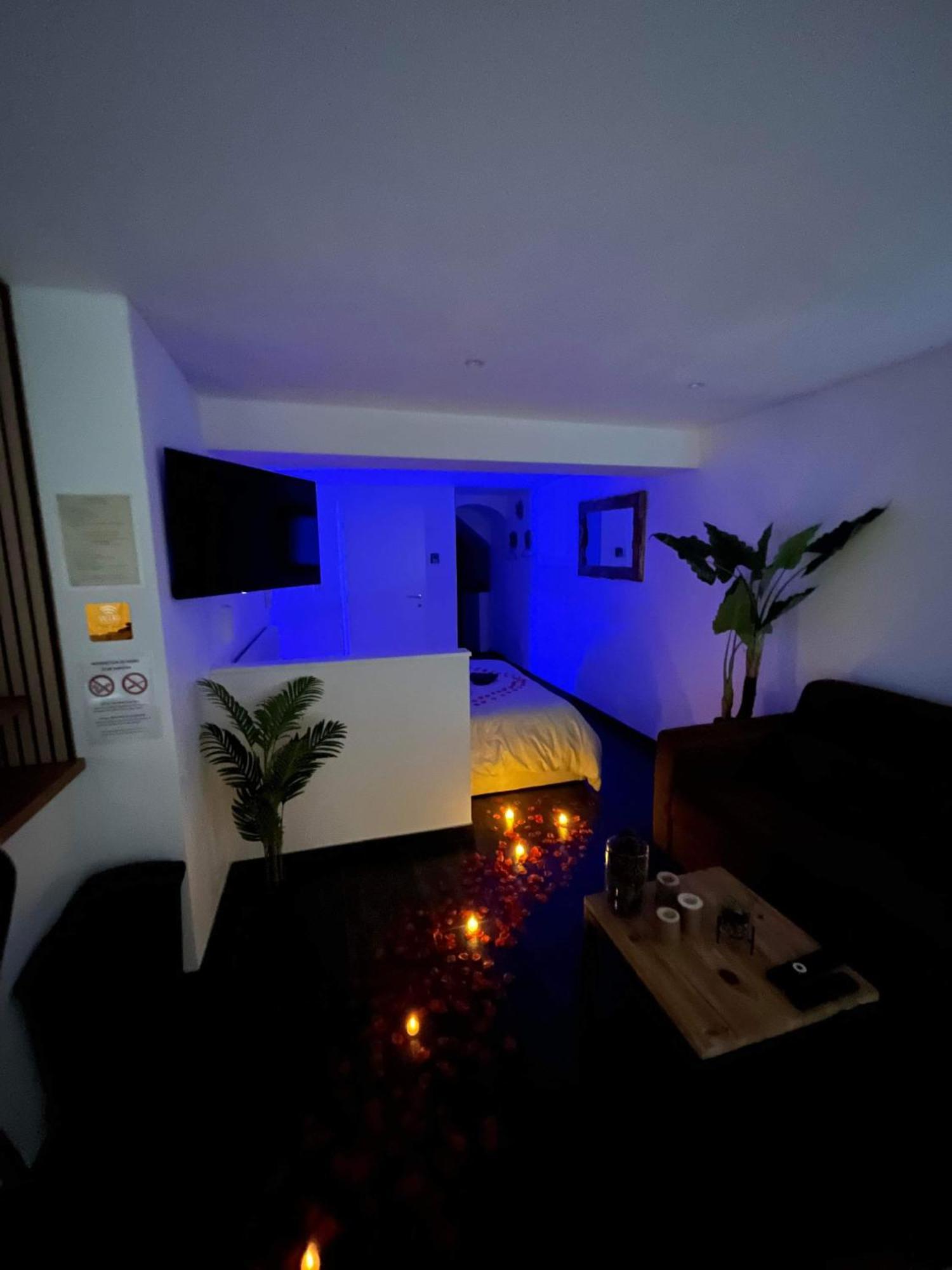 Beau Gite Avec Jacuzzi Barr Exterior photo